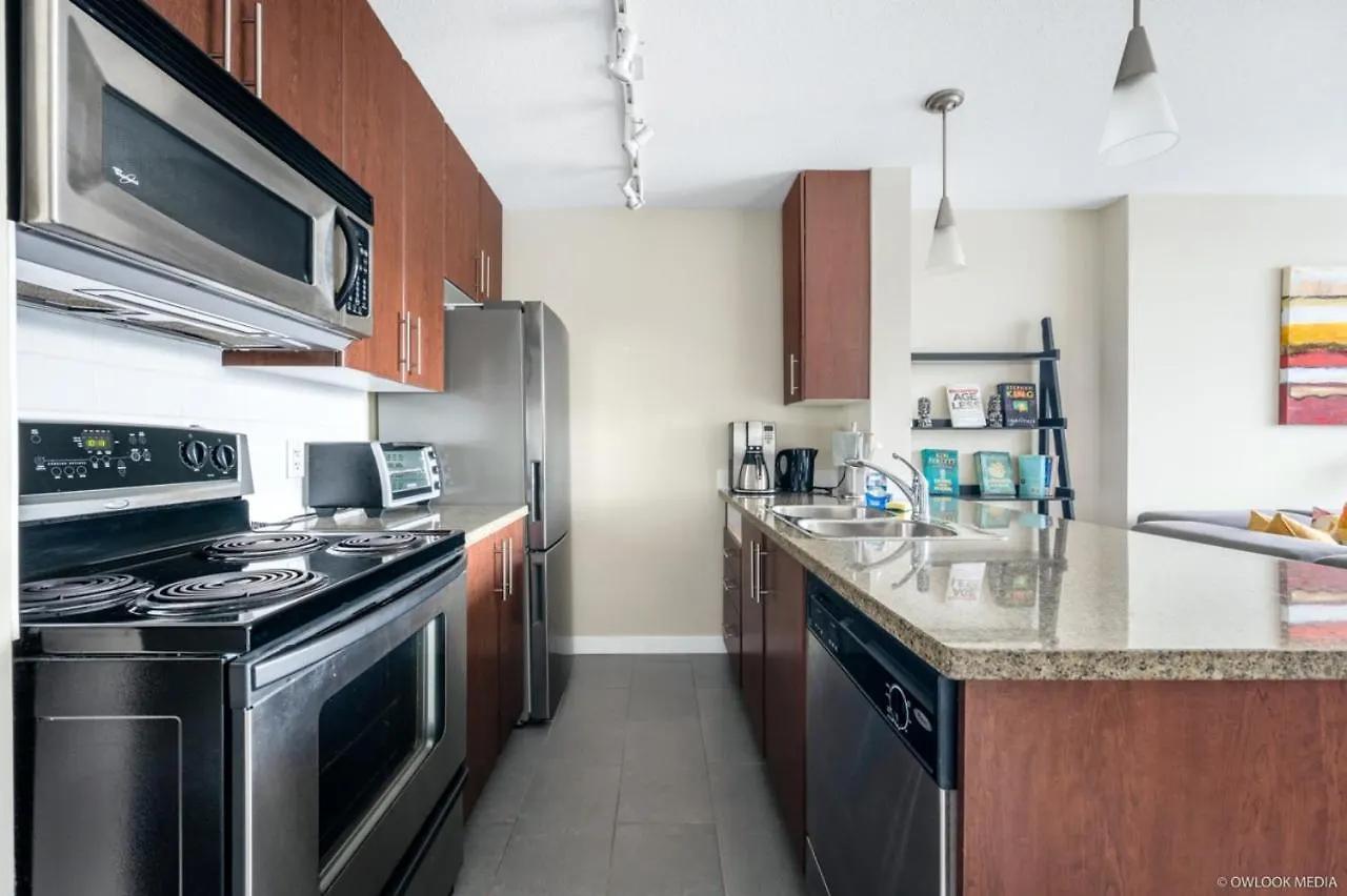 شقة Explore Vancouver Downtown From Luxury 1 Bed/Bath كندا
