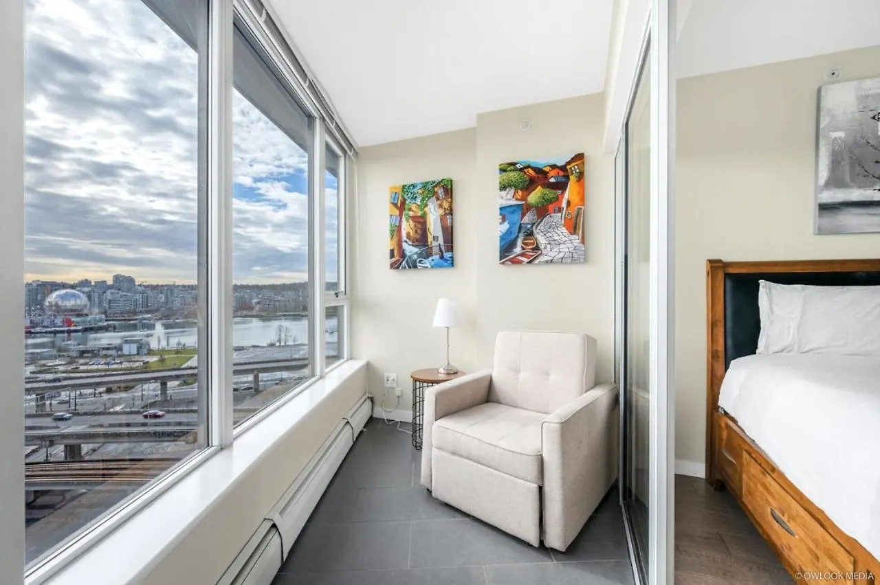 Explore Vancouver Downtown From Luxury 1 Bed/Bath 0*,  كندا